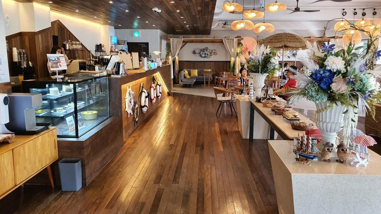 Cheonjiyeon Crystal Hotel Seogwipo Eksteriør billede