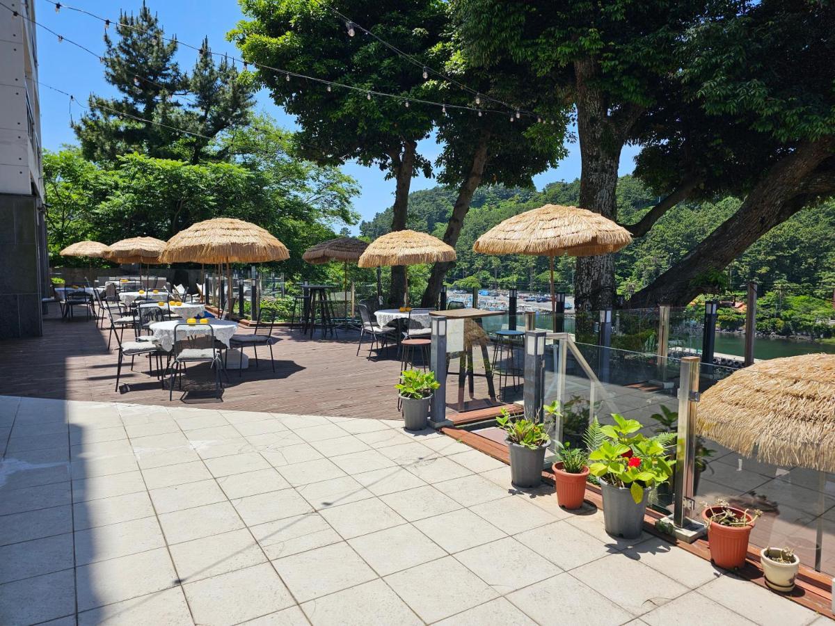 Cheonjiyeon Crystal Hotel Seogwipo Eksteriør billede